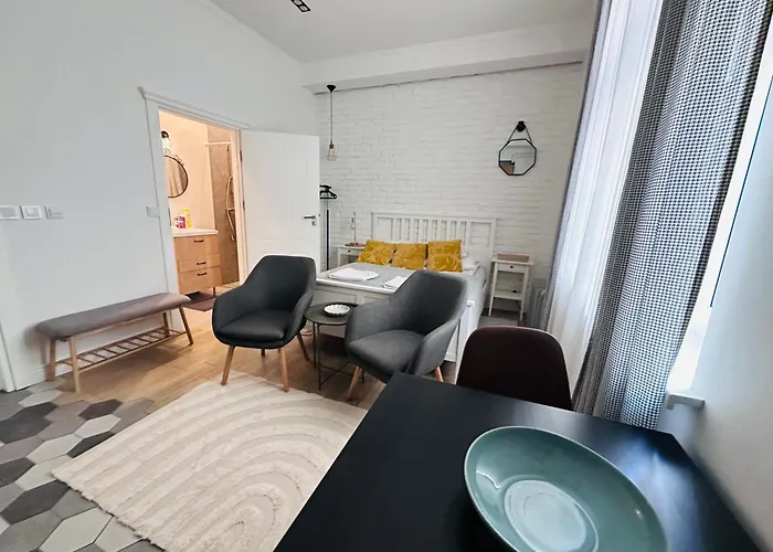 アパート B 200m Do Plazy